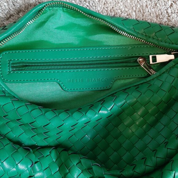 Melie Bianco Brigitte Woven Kelly Green Vegan Leather Bag - Picture 8 of 14